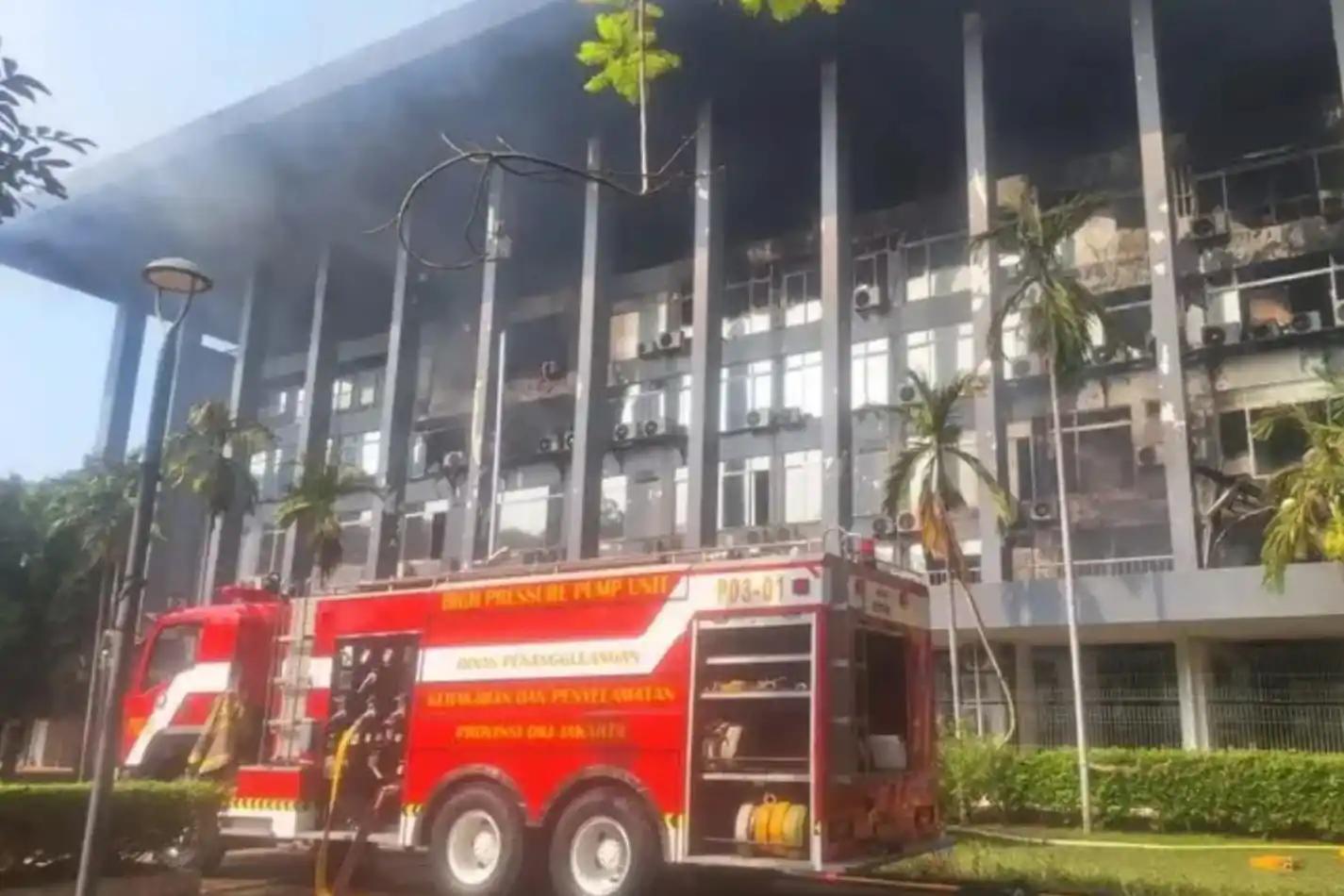 Operasional Kantor Bakamla dusahakan segera usai Polisi olah TKP kebakaran