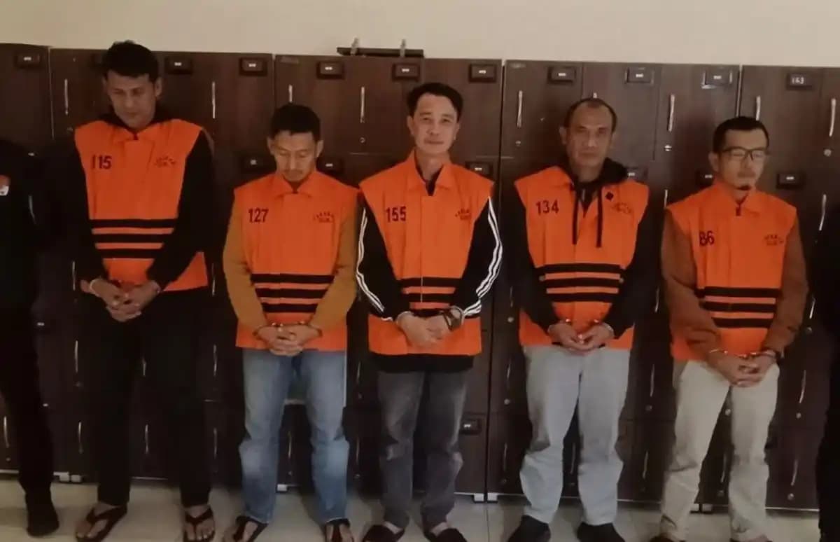 OTT Bengkulu Berujung Penjara Bupati Rejang Lebong Resmi Ditahan KPK