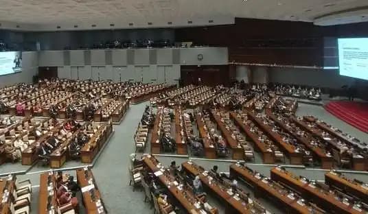 Pajak Anggota DPR dan Pejabat Tenyata Ditanggung Negara
