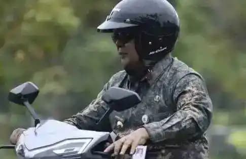 Paman Birin Mangkir