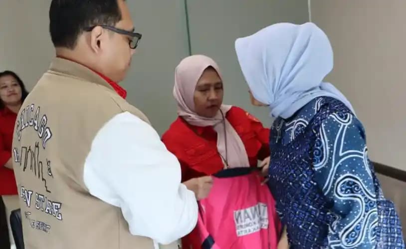 Panitera PN Jaktim Ditangkap