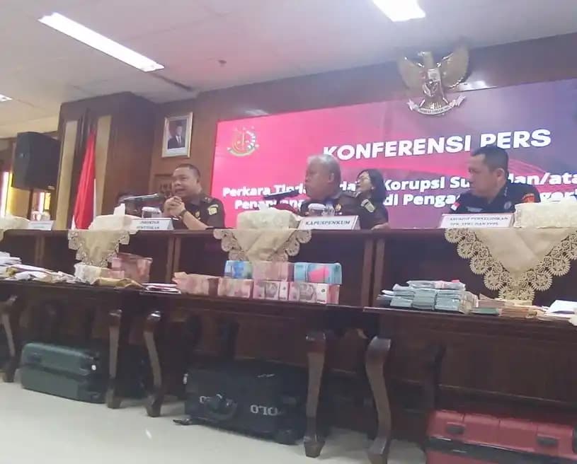 Panitera PN Surabaya Siswanto Diduga Terima 10 Ribu Dolar Singapura, Potensi jadi Tersangka Suap Vonis Ronald Tannur