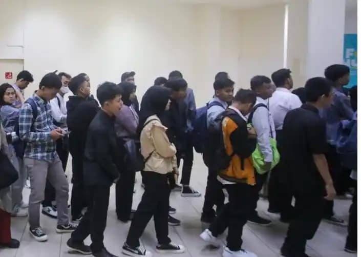 Para Pencari Kerja