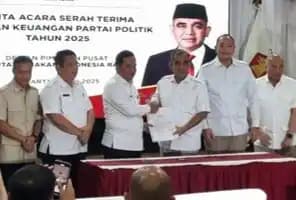 Partai Gerindra menerima penyerahan dana parpol dari pemerintah
