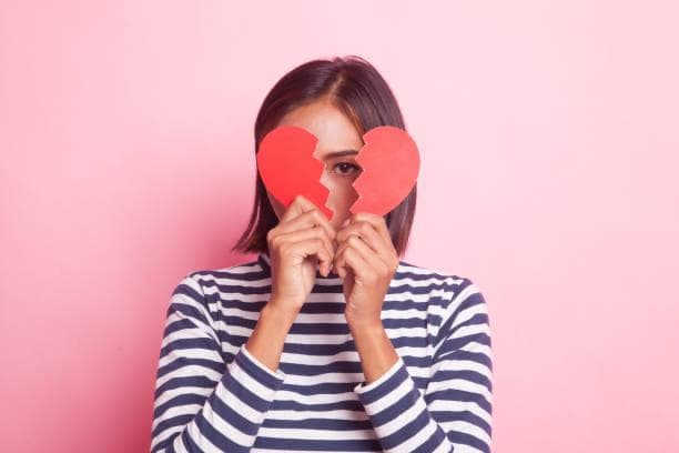 5 Zodiak yang Kurang Beruntung dalam Percintaan