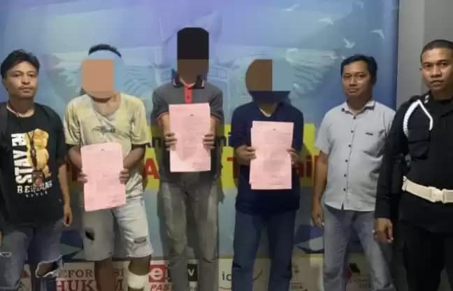 Pelaku pencurian handphone