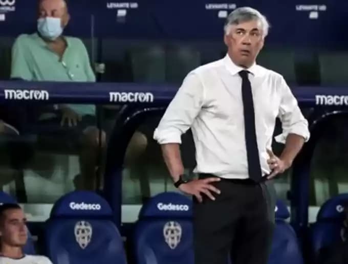 Pelatih Real Madrid Carlo Ancelotti