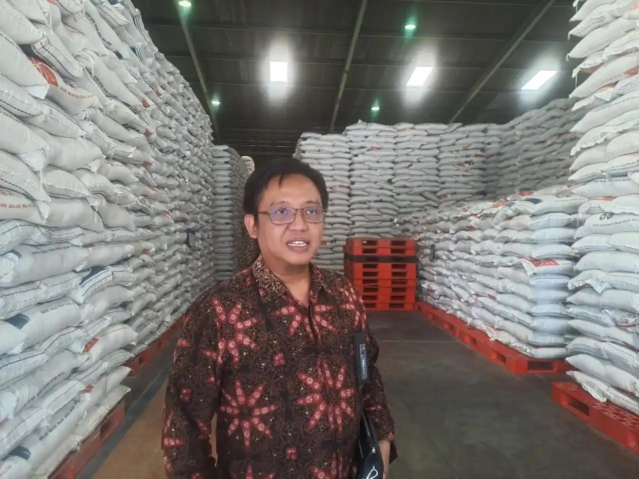 Pemimpin Perum BULOG Kanwil DKI Jakarta dan Banten, Bambang Prihatmoko