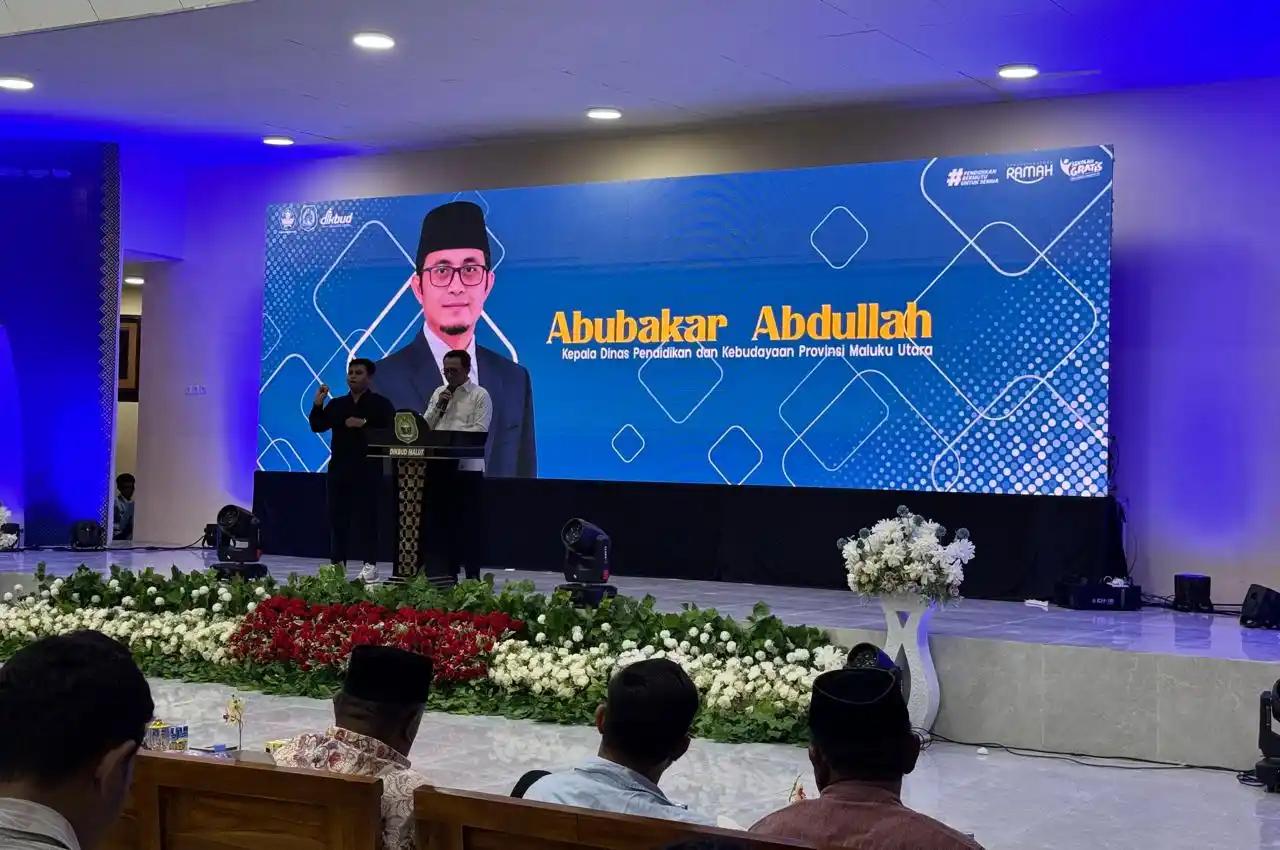Pendidikan Gratis Gubernur Sherly Masih Dihadang Tantangan
