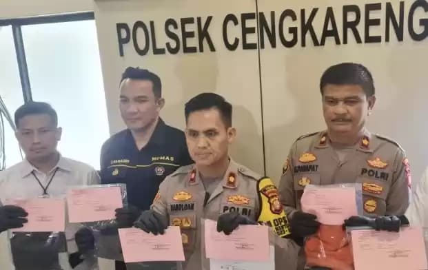 pengungkapan kasus pemerasan toko atau minimarket di Cengkareng, Jakarta Barat