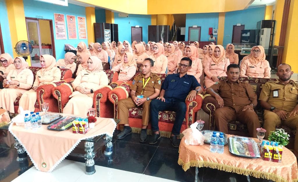 Kedatangan Ketua DWP Malut Disambut Pejabat Teras Dinas PUPR