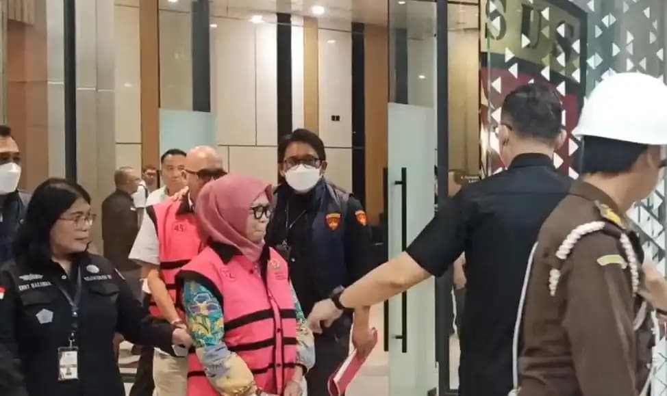 Peran 4 Tersangka Korupsi Laptop Rp1,9 Triliun