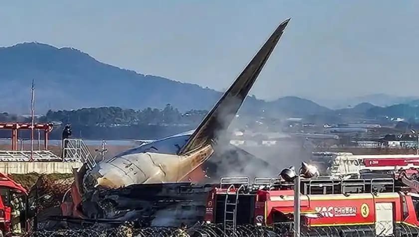 Pesawat Jeju Air Terjatuh