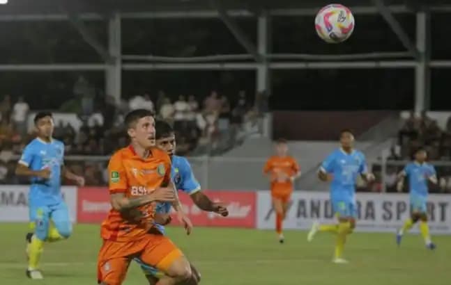 Pesepak bola Persiraja Eduardo Brandao