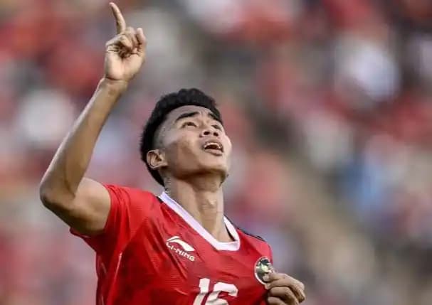 Pesepak bola timnas Indonesia U-22 Muhammad Ferarri melakukan selebrasi