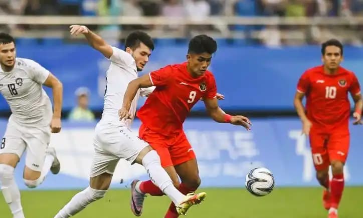 Pesepak bola Timnas U-24 Indonesia Muhammad Ramadhan Sananta