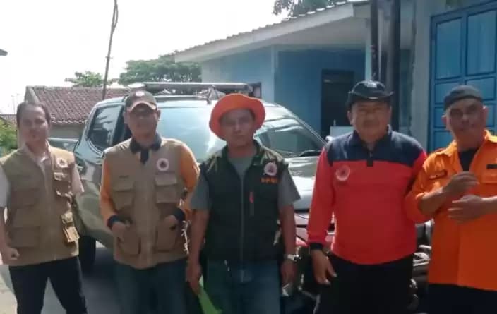Petugas BPBD Lebak Banten