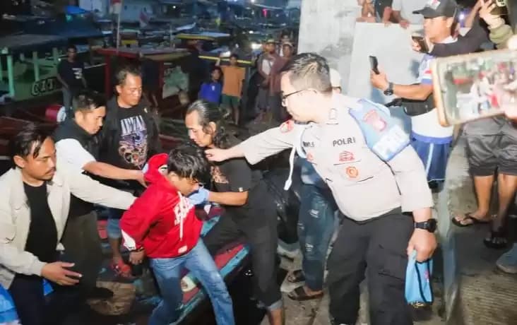 Petugas Polsek Cilincing menangkap pelaku pembunuhan