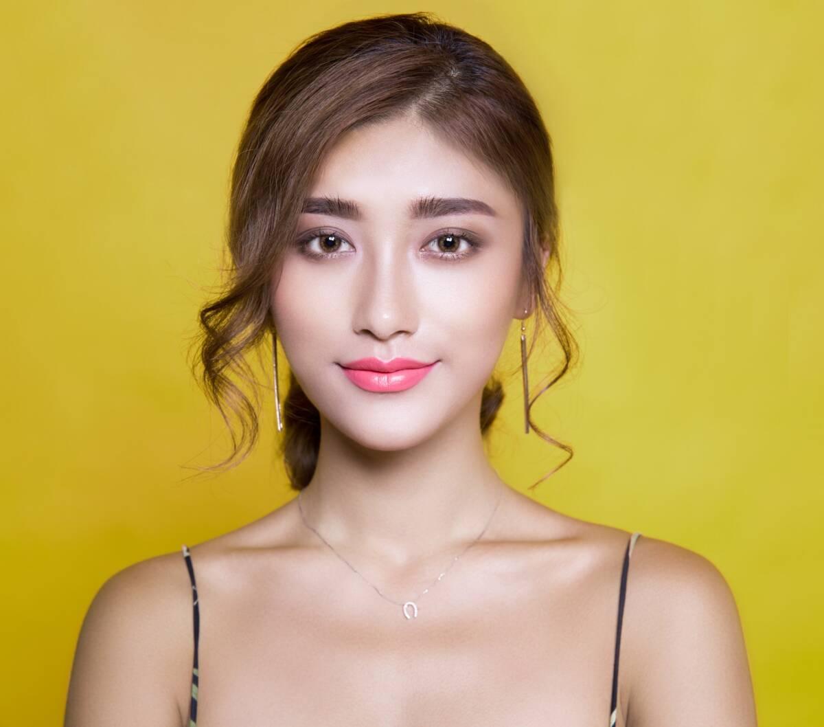 4 Cara untuk menarik seorang wanita Leo