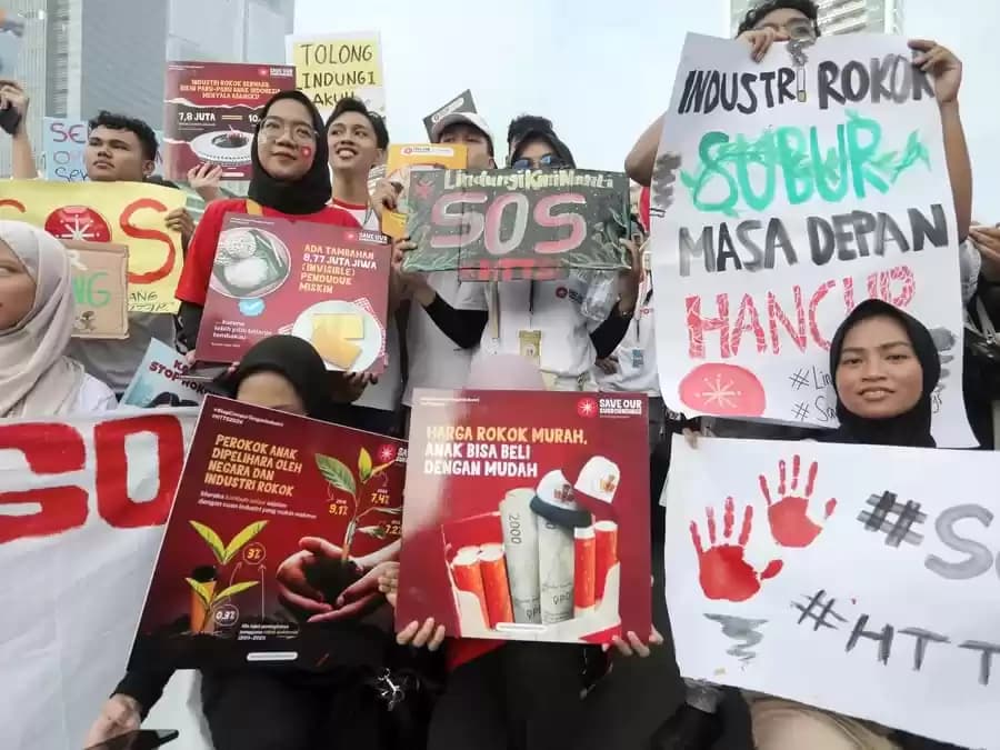 Pj Wali Kota Bekasi Semarakan Hari Tanpa Tembakau Sedunia di Area CFD