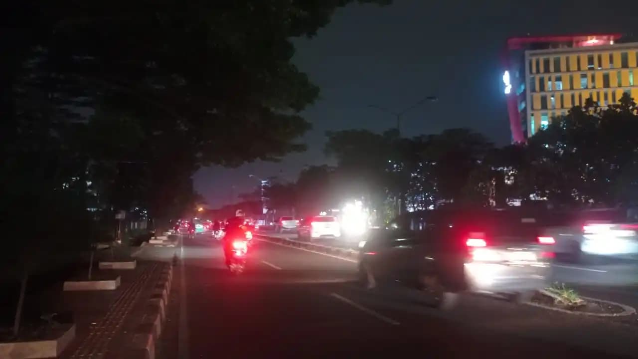 PJU di Jalan Soekarno Hatta masih Banyak yang Mati