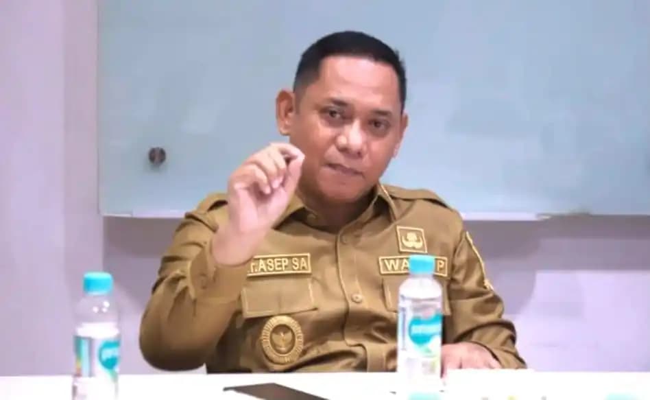 Plt Bupati Bekasi, Asep Surya Atmaja