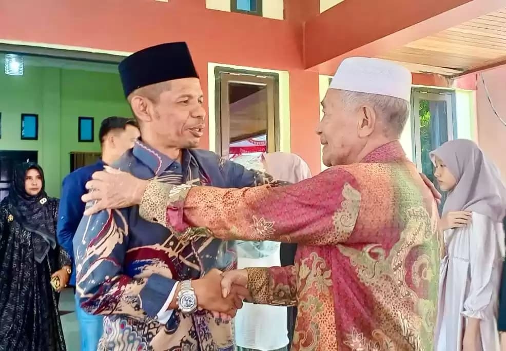 Plt Sekda Malut Salmin Janidi