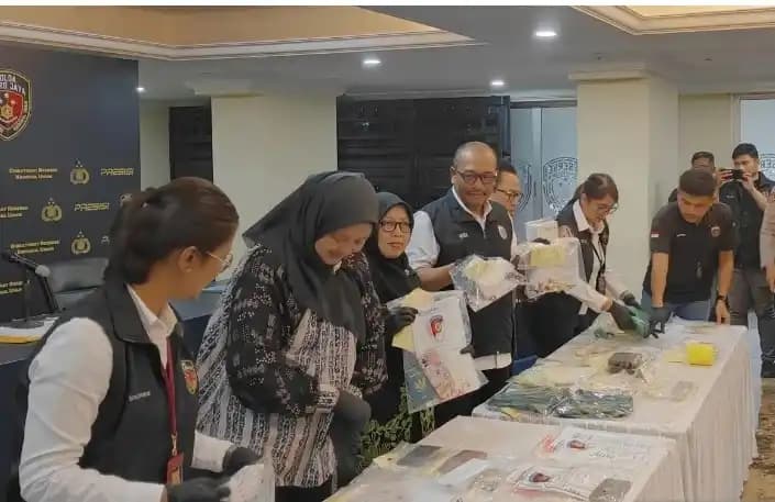 Polda Metro Jaya mengungkap kasus klinik kecantikan abal-abal