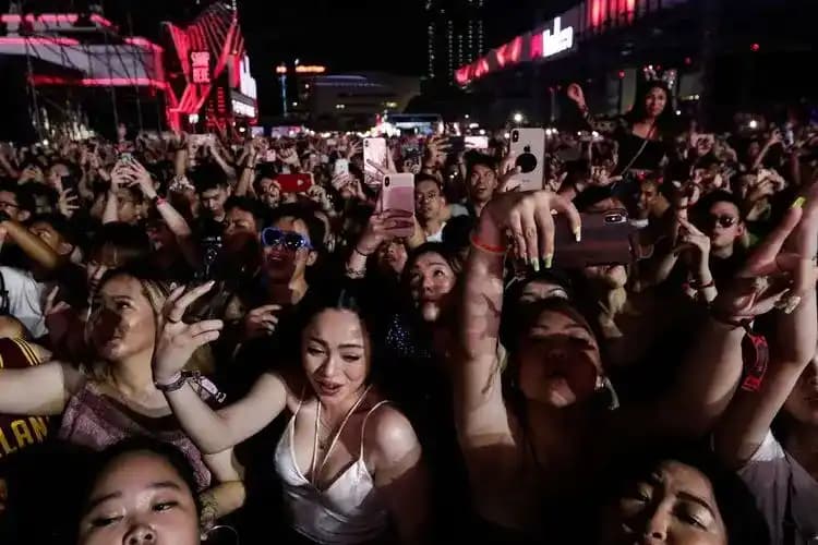 Polisi Pemeras Penonton DWP Harus Dipidana