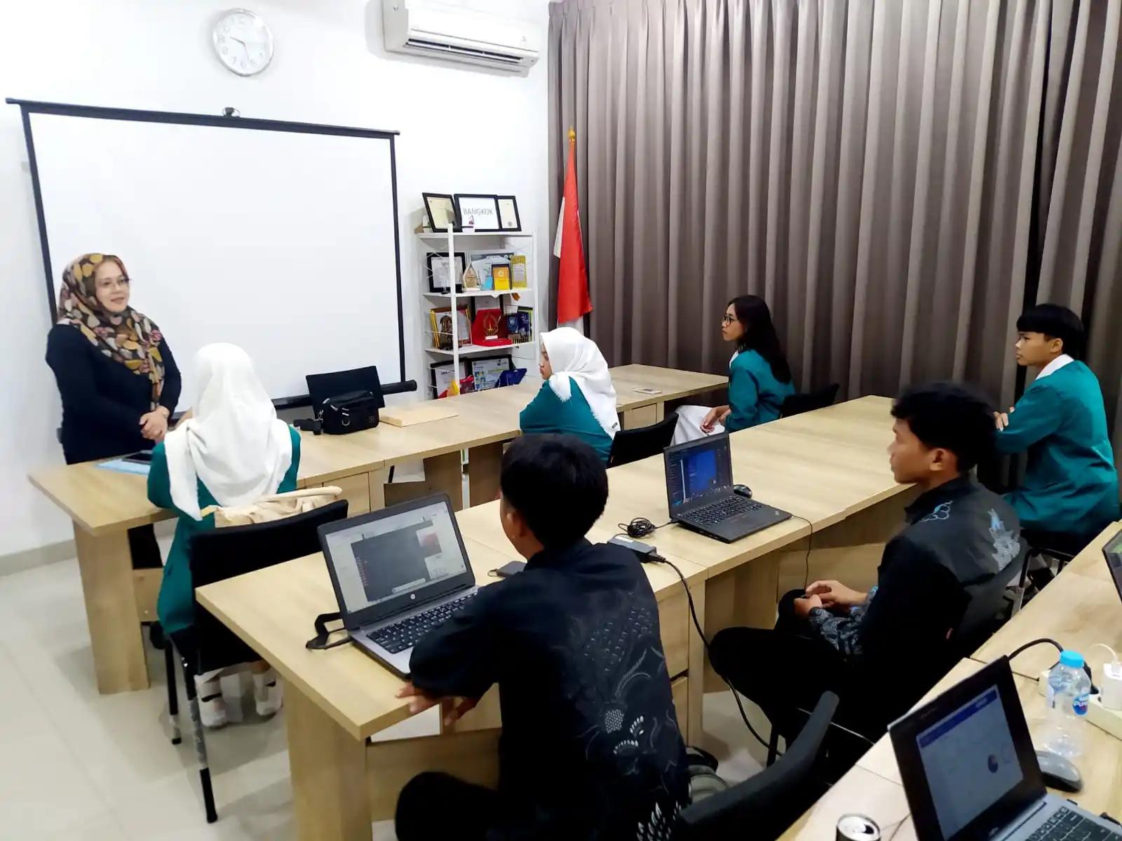 Prakerin SMK Multimedia Sumbangsih Jakarta