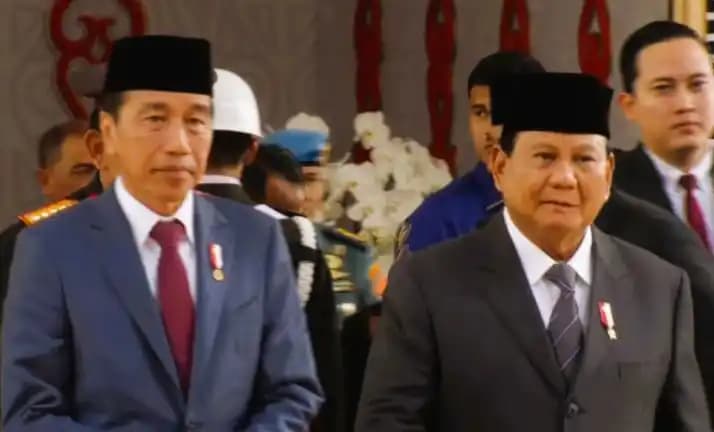 Presiden Joko Widodo bersama Presiden terpilih Prabowo Subianto
