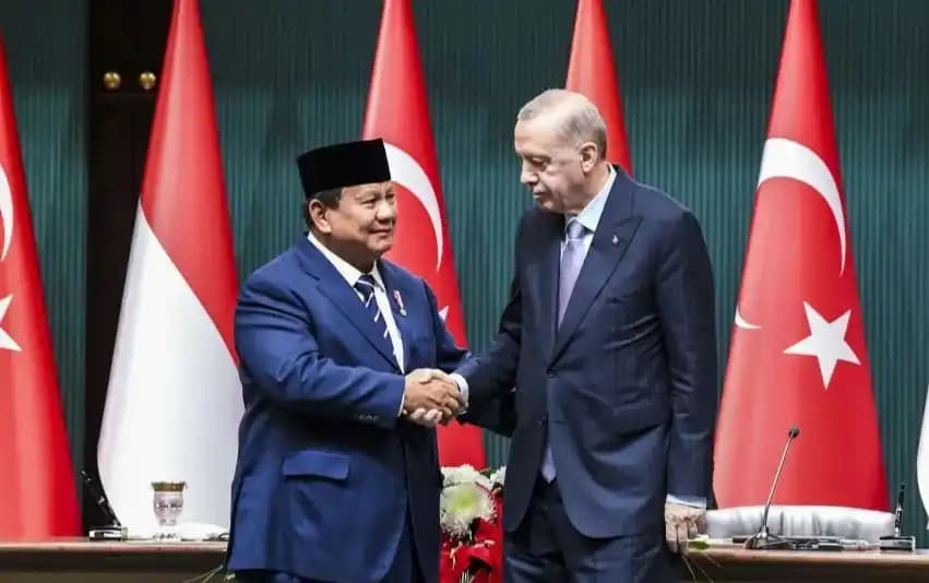 Presiden Prabowo Subianto bersama Presiden Turki Recep Tayyip Erdogan