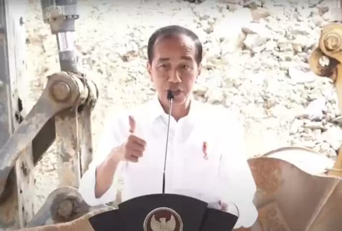 Presiden RI  Jokowi