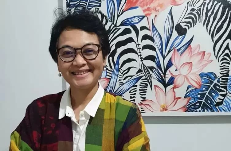 Prof Susi Dwi Harijanti