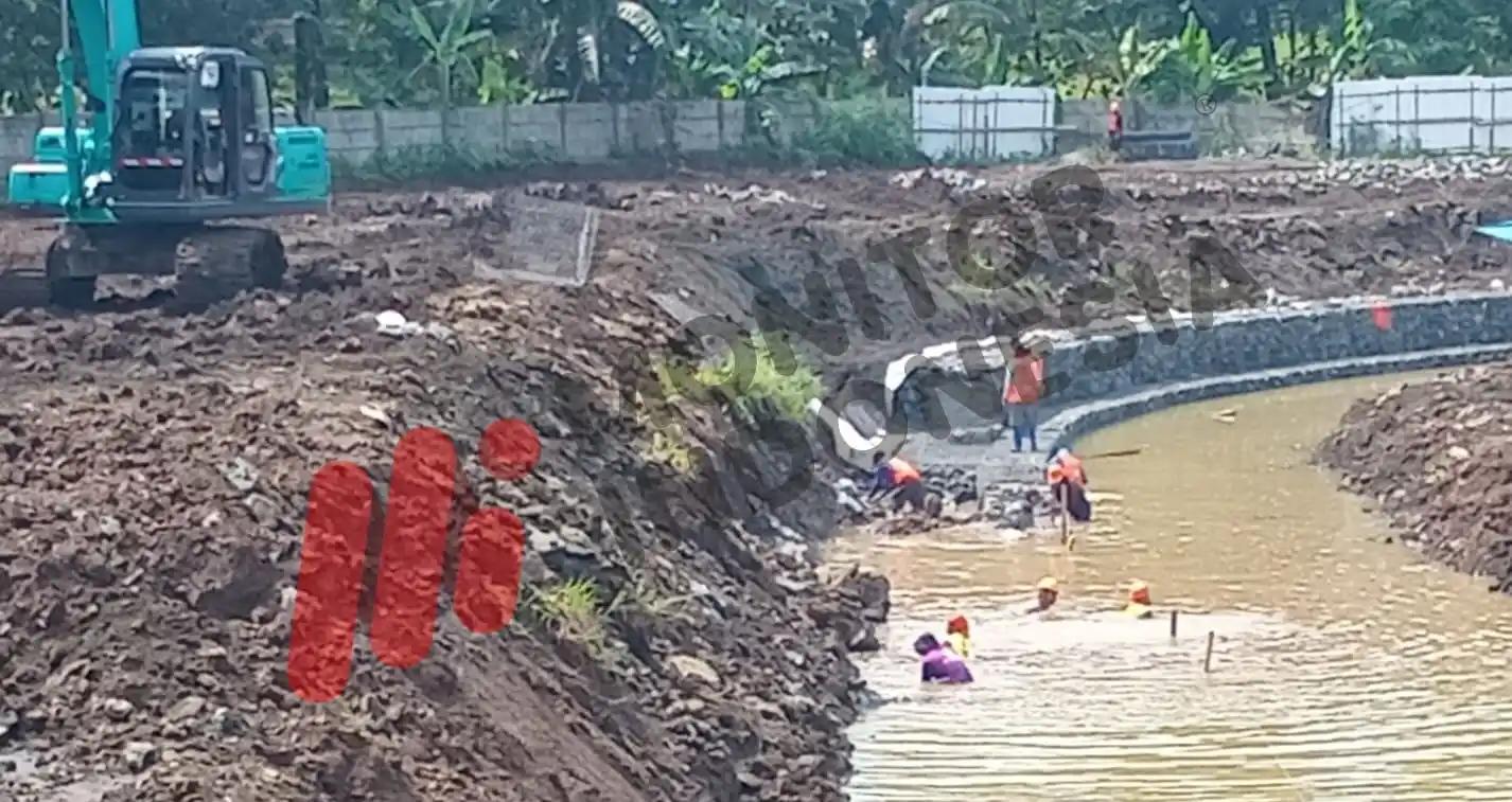 Proyek Pembangunan Waduk Cilangkap Giri Kencana Beserta Kelengkapannya Tahun Anggaran 2025