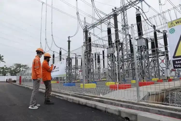 PT PLN (Persero)