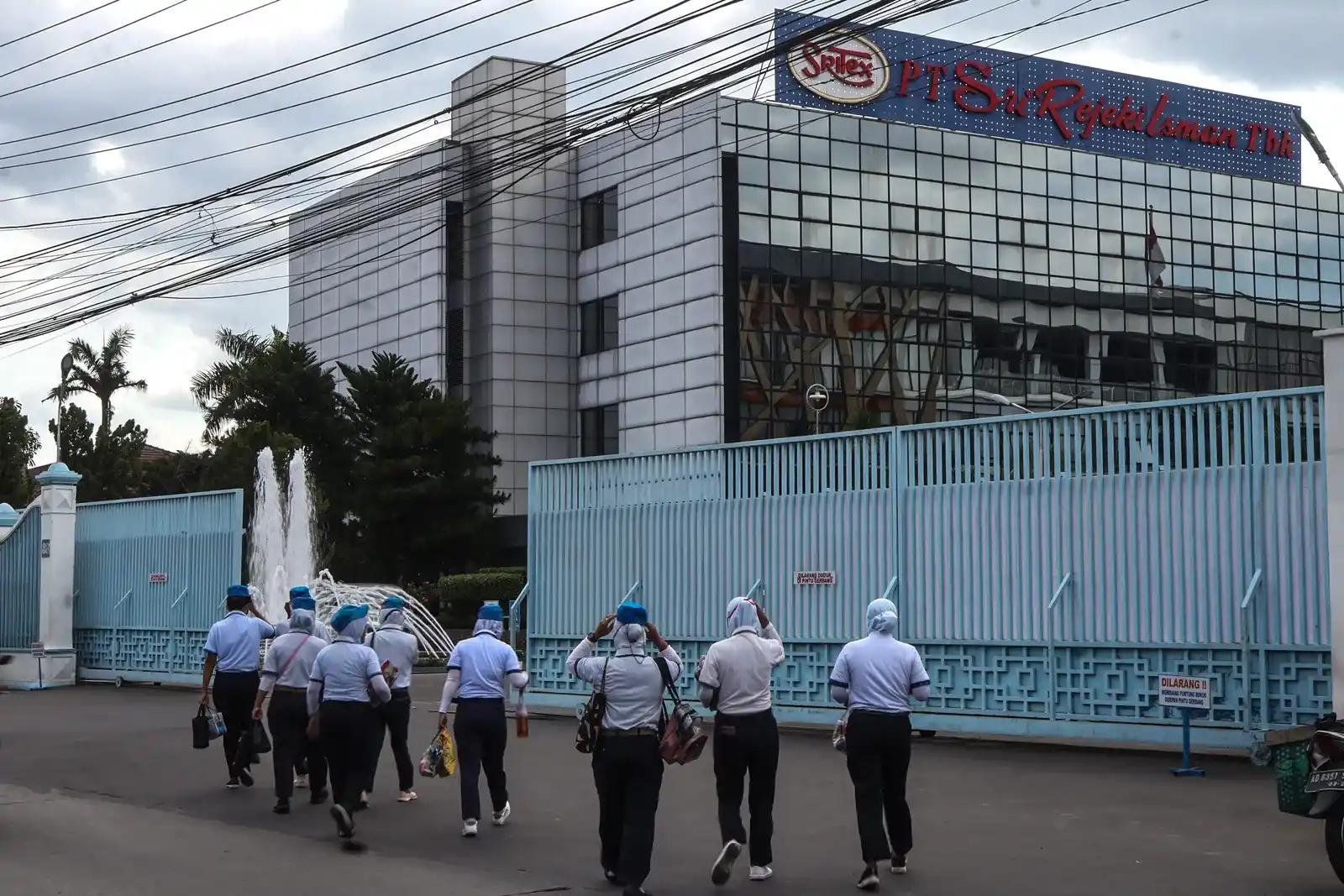 PT Sri Rejeki Isman Tbk. (SRIL) atau Sritex Group