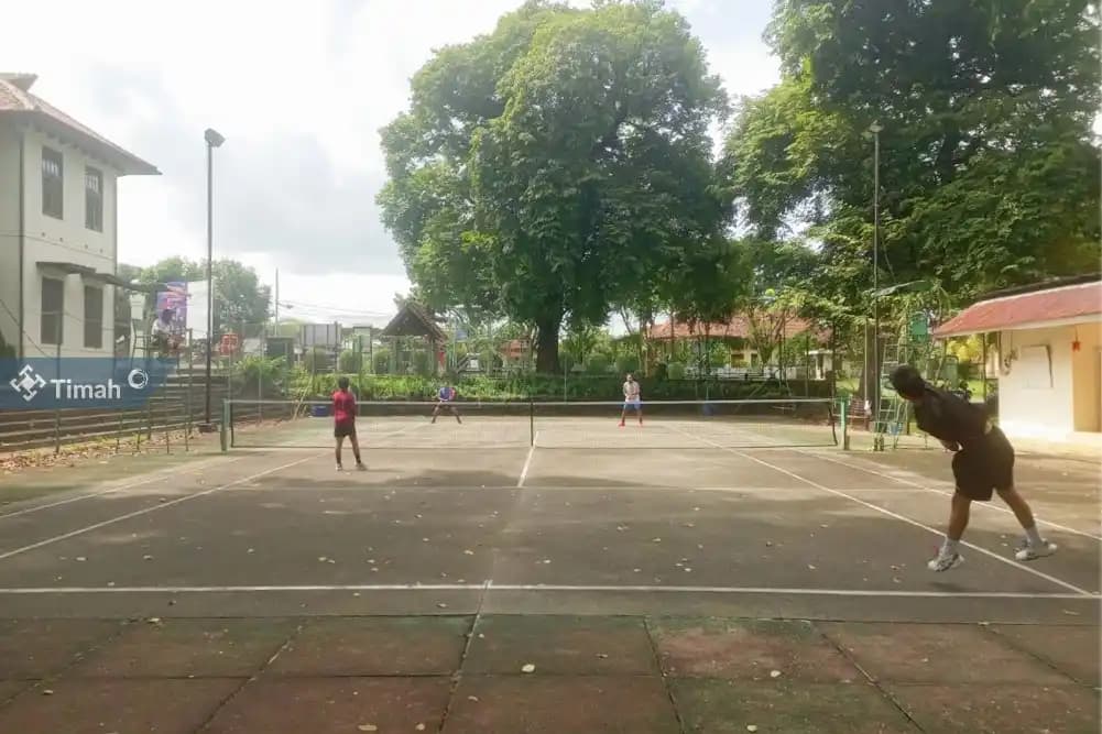 PT Timah-Lapangan Tenis
