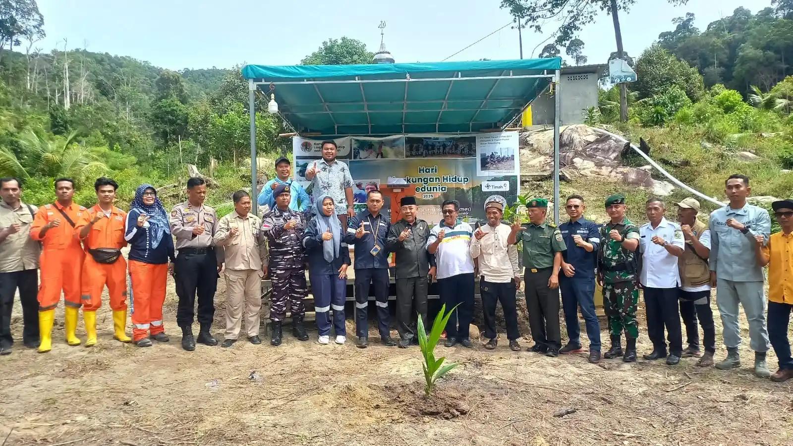 pt timah tanam ratusan pohon