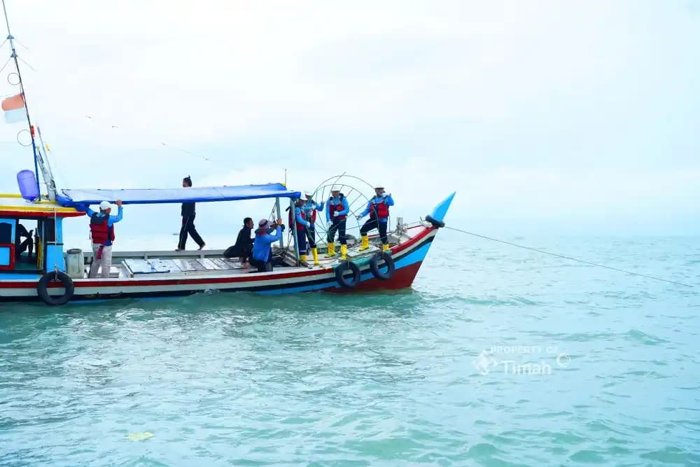 PT Timah Tenggelamkan Artificial Reef