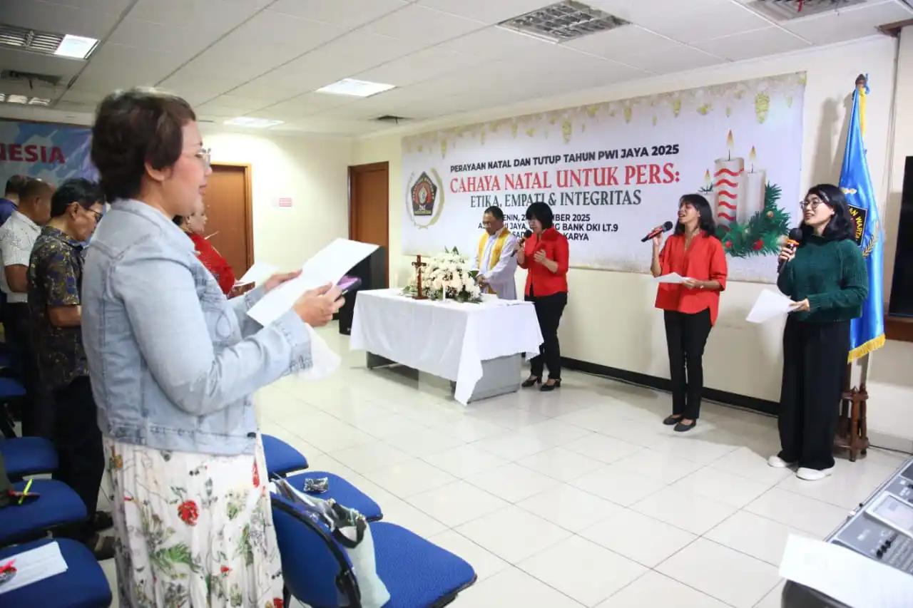 PWI Jaya Gelar Perayaan Natal dan Tutup Tahun 2025, Tegaskan Peran Pers sebagai Pembawa Terang