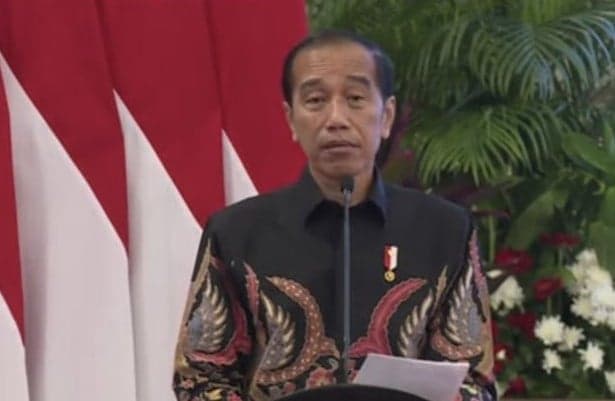 Joko Widodo Kritik Endapan Dana Triliunan Rupiah Kas APBN dan APBD