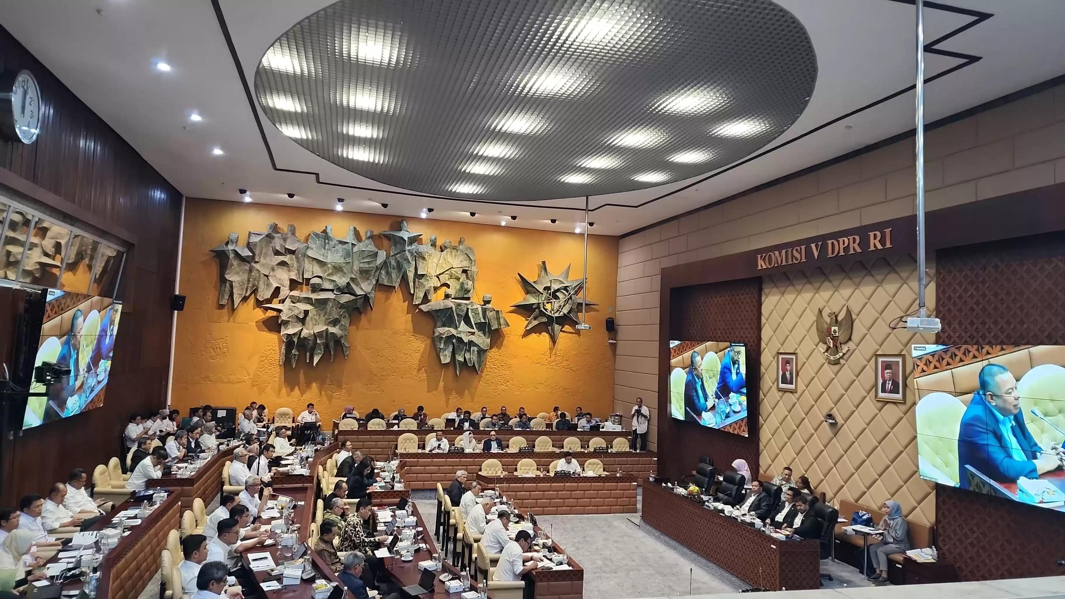 Raker Komisi V