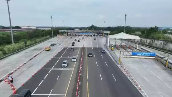 rekayasa lalu lintas one way di Jalan Tol Cipali dari KM 188 GT Palimanan saat arus mudik kemarin (Foto: Jasa Marga)