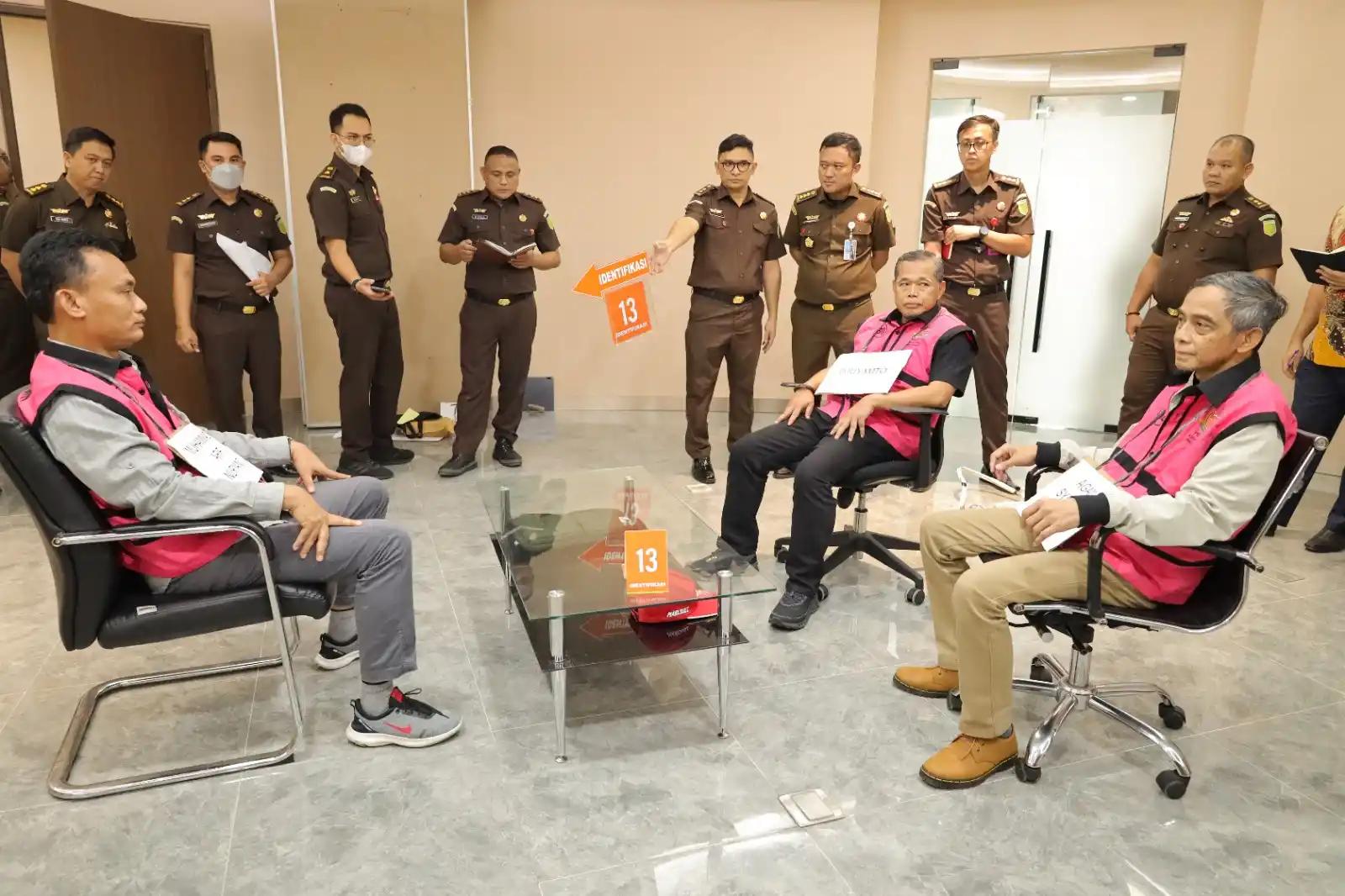 Rekonstruksi Kasus Suap Hakim Rp 60 M