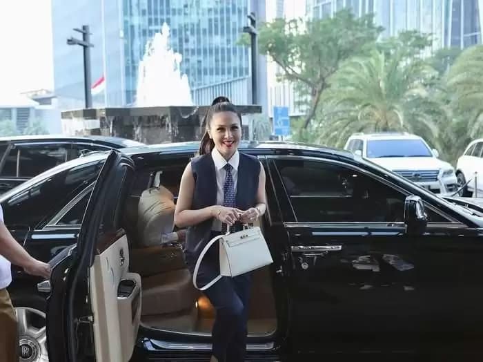 Rolls Royce Sandra Dewi