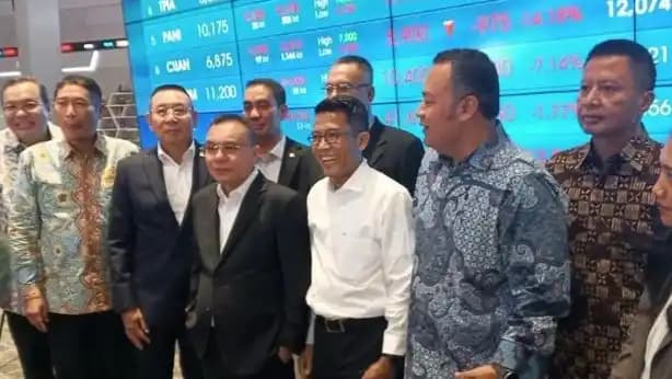 Rombongan DPR Tinjau Langsung BEI Usai IHSG Terkoreksi
