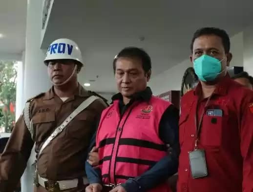 RR selaku Kepala Kantor Wilayah (Kanwil) Bea Cukai (BC) Riau periode 2019-2021