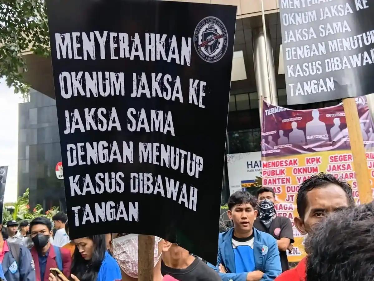 SAKSI di KPK