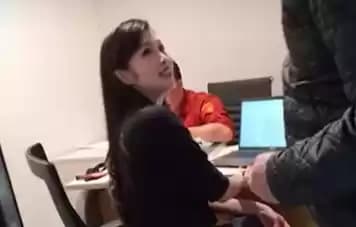 Sandra Dewi di Kejagung